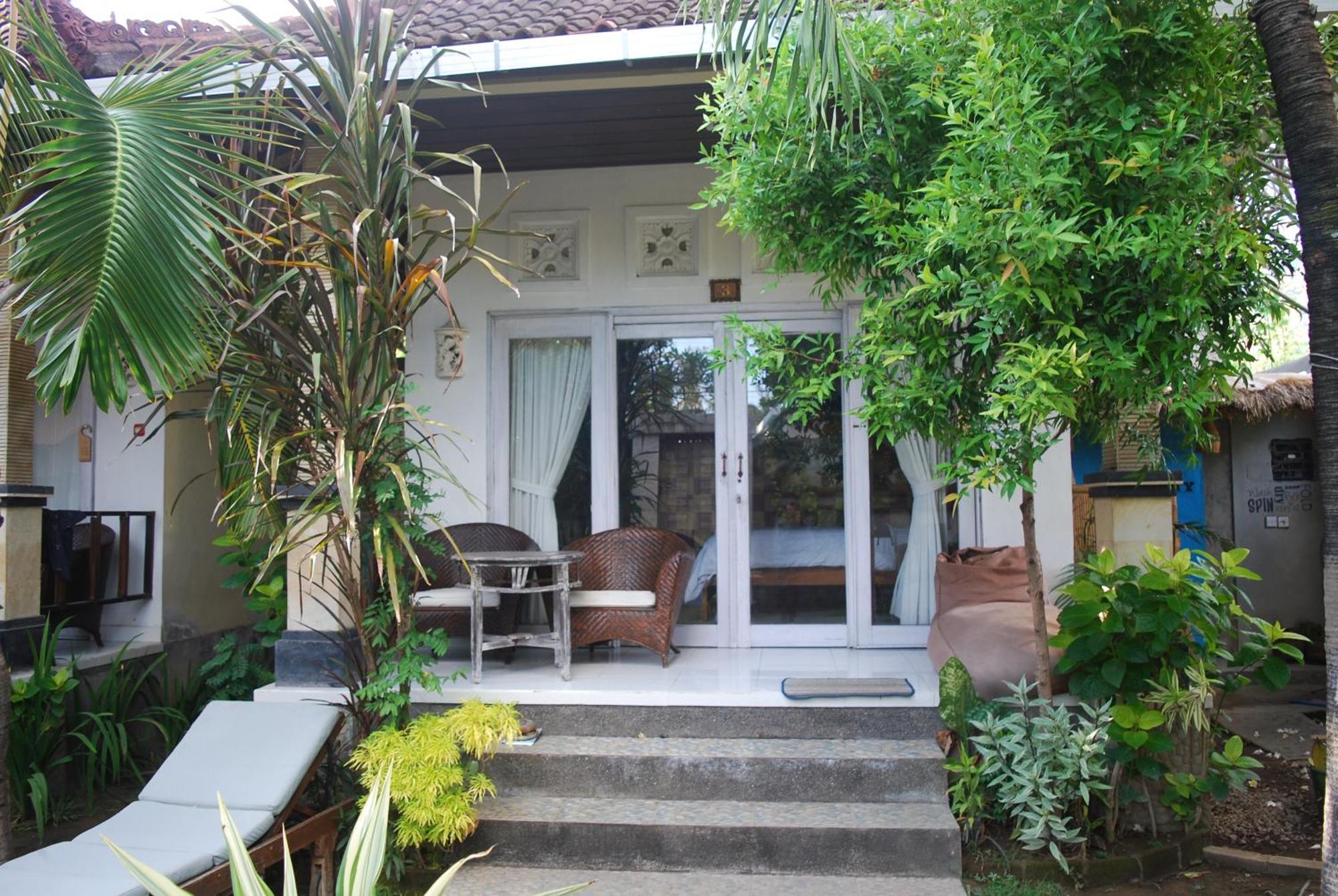 Dalum Homestay Amed Exterior foto