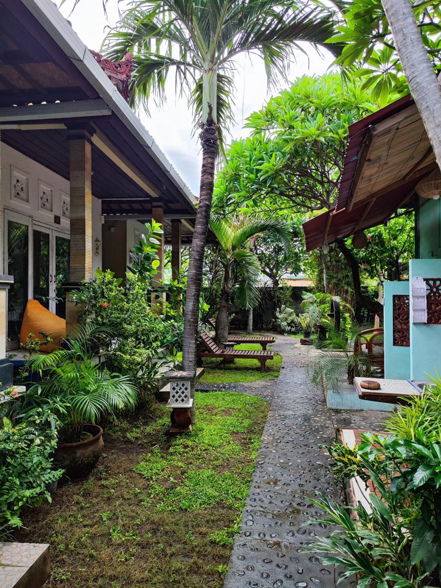 Dalum Homestay Amed Exterior foto